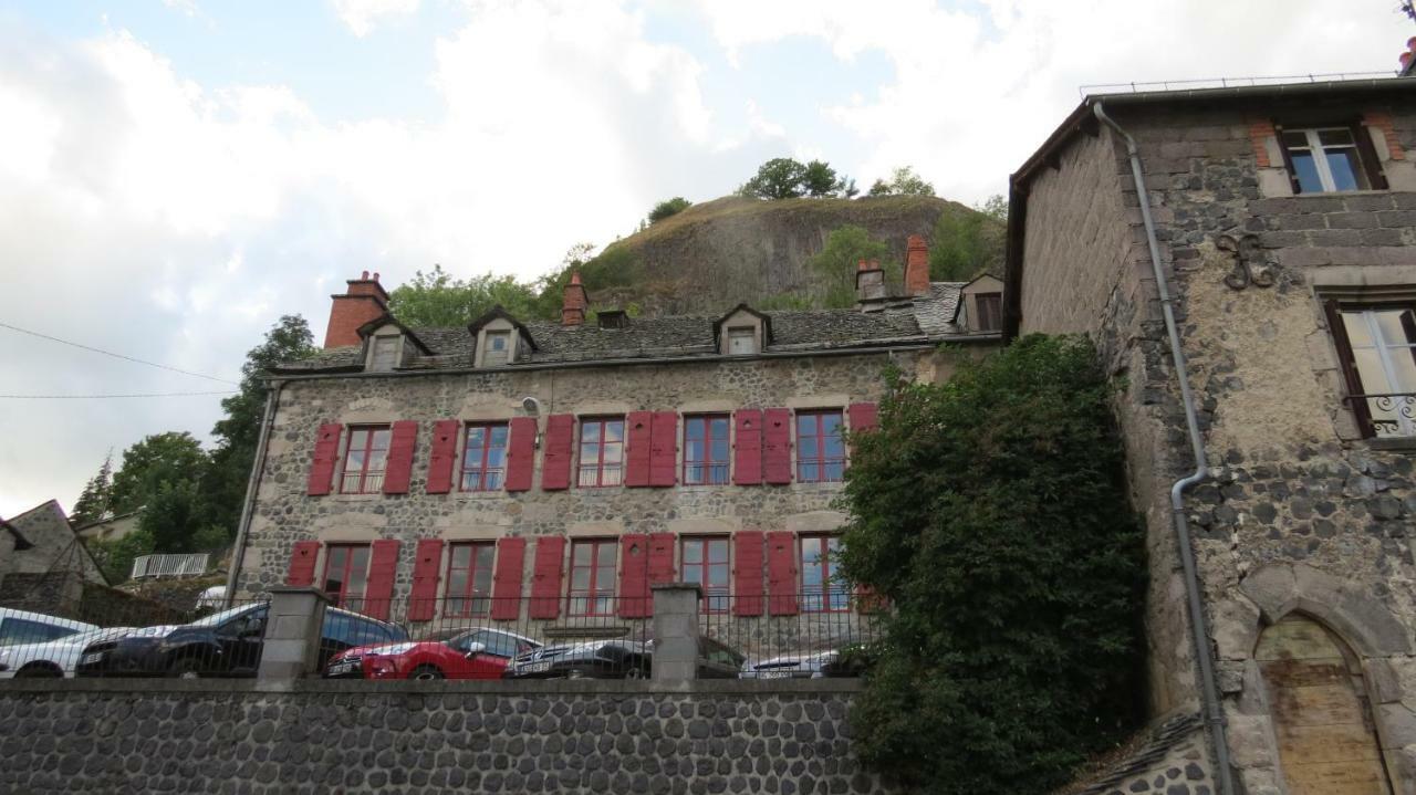 Relais des castors Murat (Cantal) Exterior foto