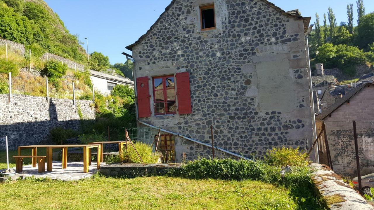 Relais des castors Murat (Cantal) Exterior foto