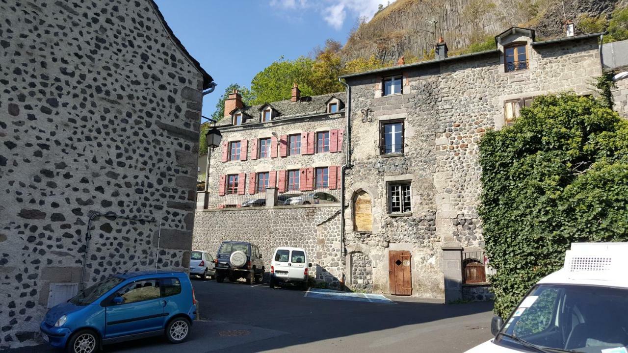 Relais des castors Murat (Cantal) Exterior foto